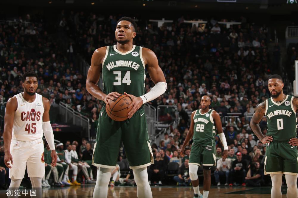 表现并不如 表现并不如