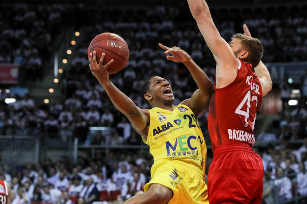 虎取胜的三 虎取胜的三